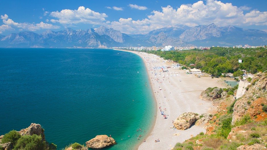 Konyaalti-Beach-Park.jpg