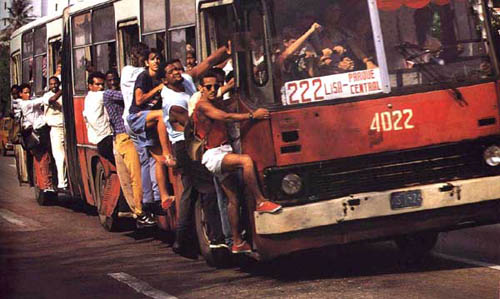 autobus lleno.jpg