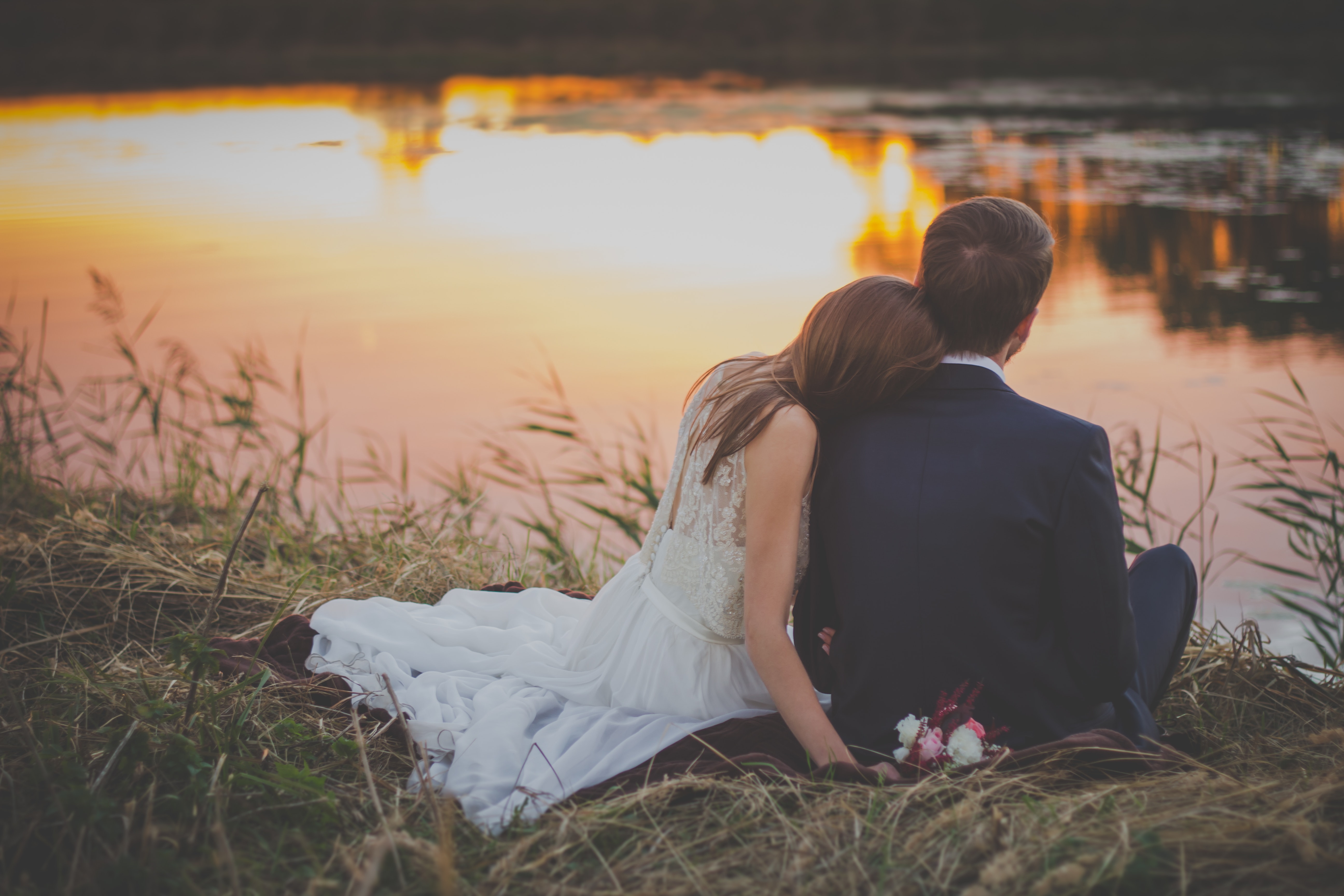 bride-couple-groom-70737.jpg
