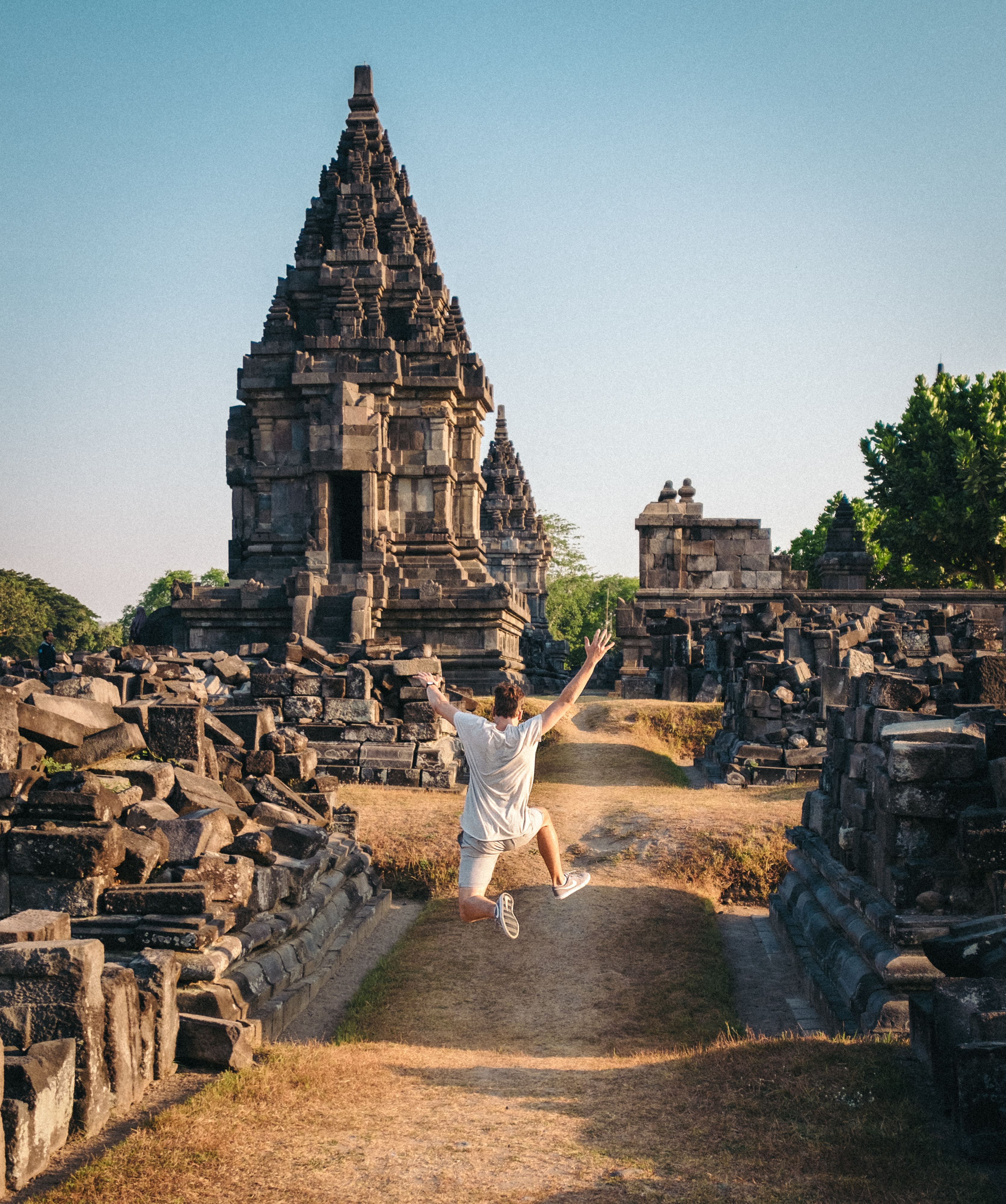 Prambanan_Jump.jpg