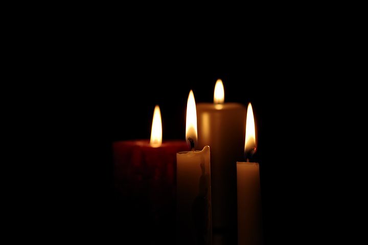 candle-2905395__480.jpg