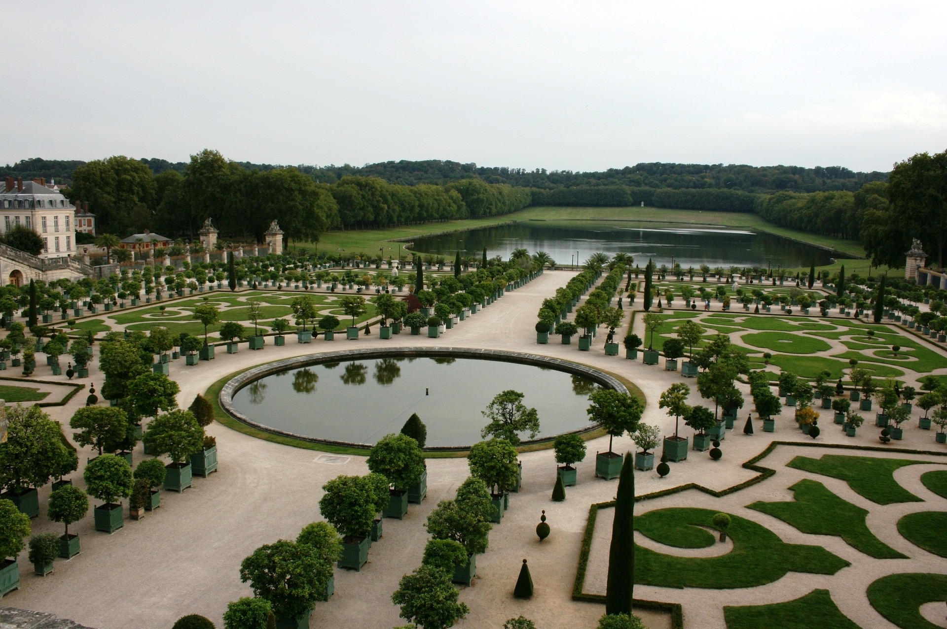 versailles-493918_1920.jpg