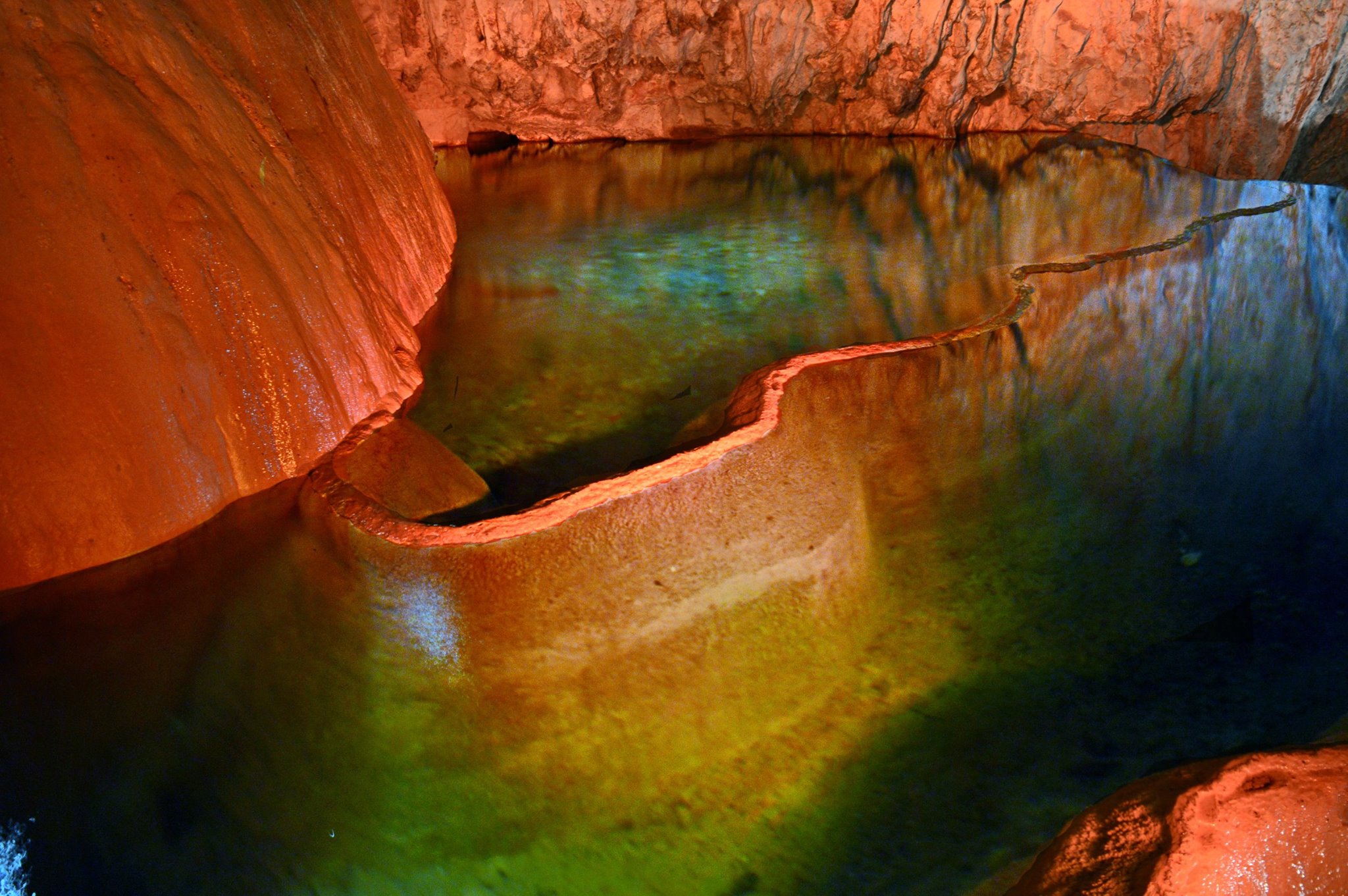 Stopica-cave.jpg