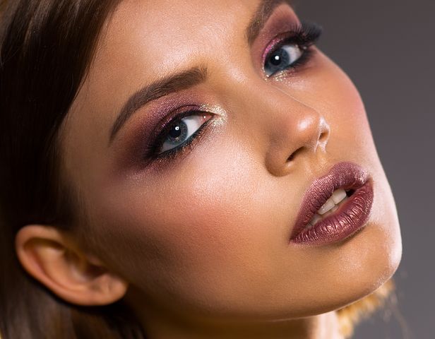 woman-3096664__480.jpg