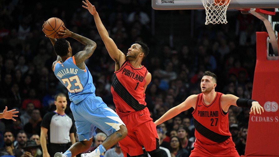 blazers clippers_1521437643011.jpg_13624200_ver1.0.jpg