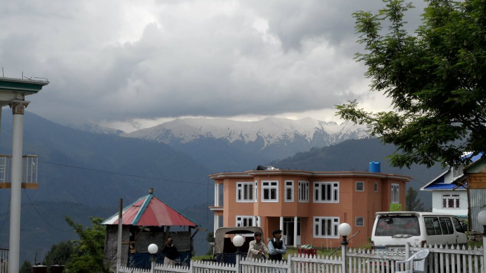 A-hotel-in-Shogran-Naran-Valey-Photo-by-Ahsan-Atta.jpg