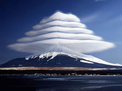 Lenticular-Clouds.jpg