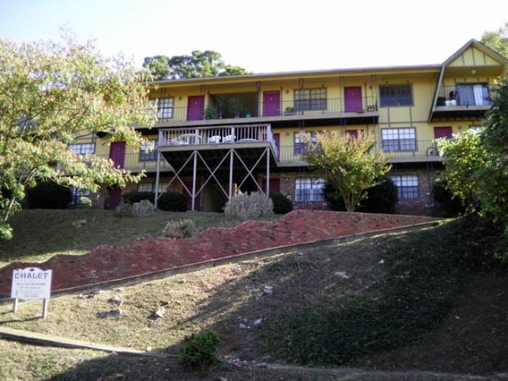 1301 17th ave so.jpg