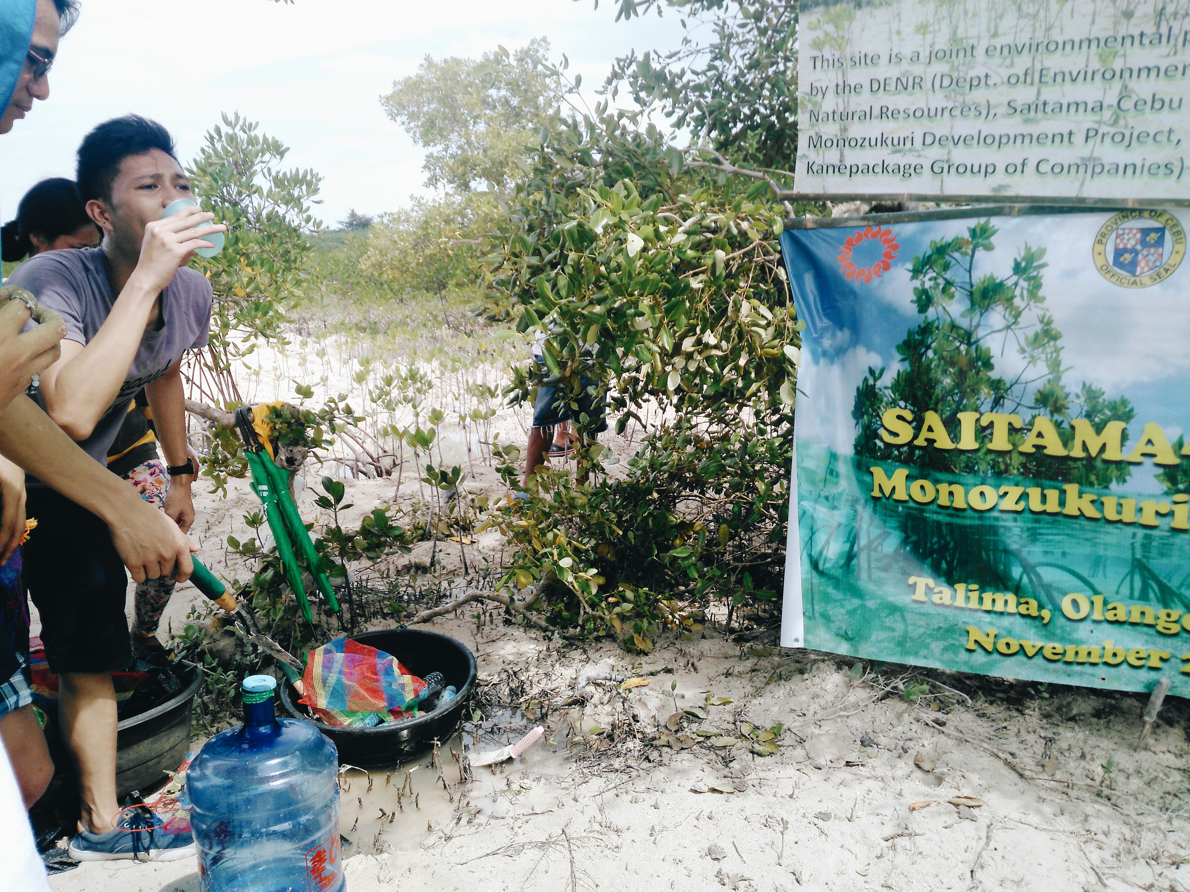 2017-11-09 11.56.52 1.jpg