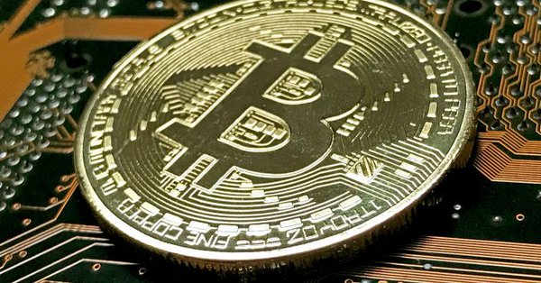 Bitcoin Coin pic.jpg