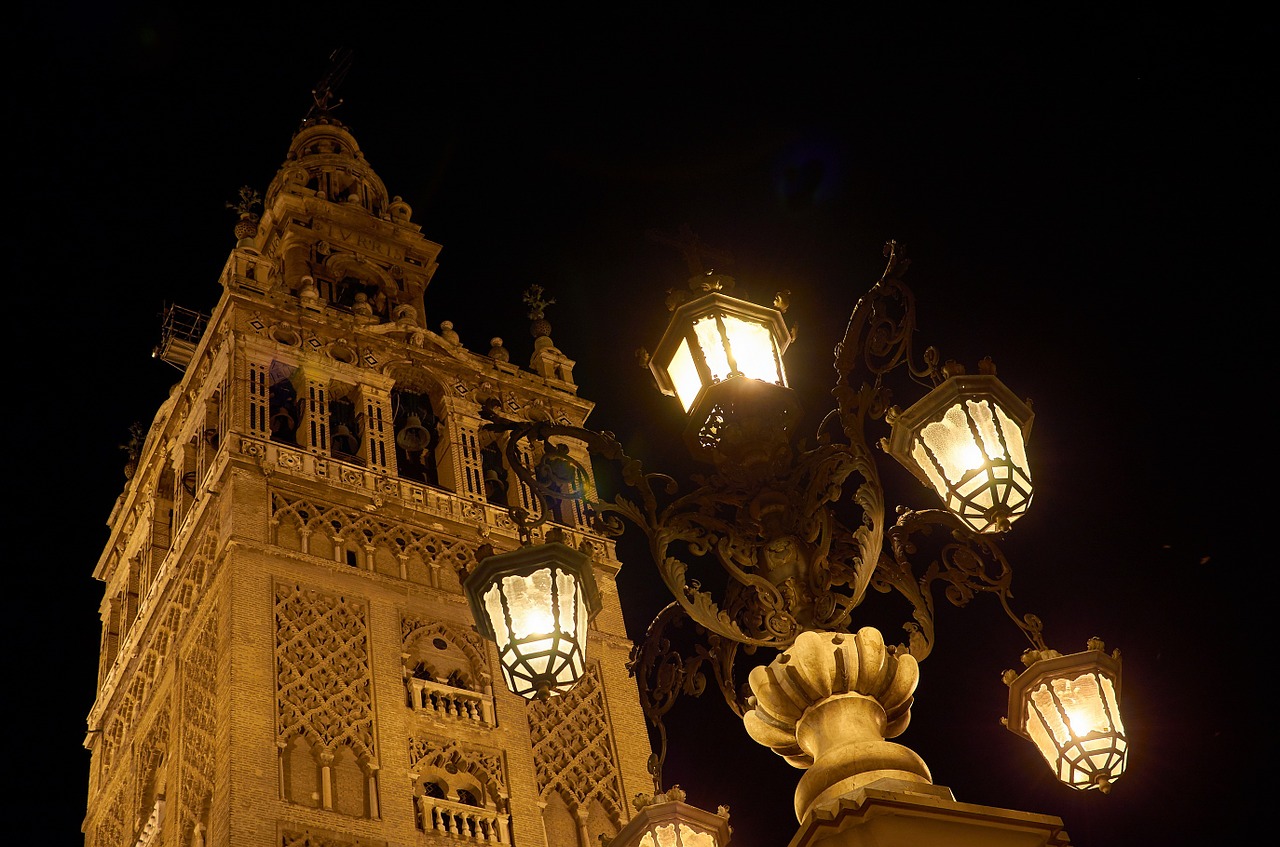 night-photograph-654919_1280.jpg