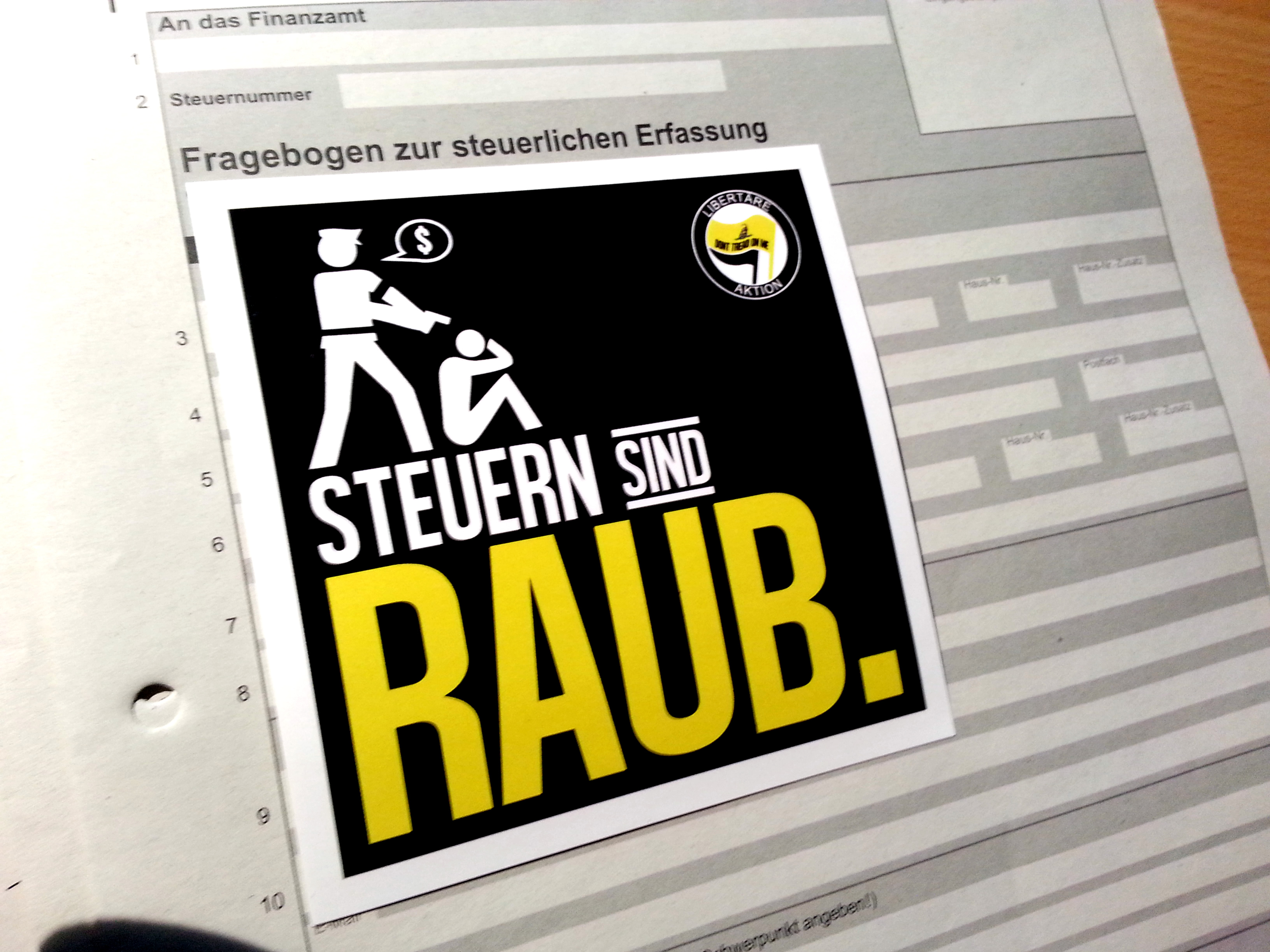 Steuern_Raub.jpg