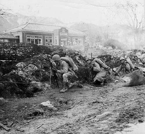 U.S._Marines_in_the_Korean_War_001.jpg