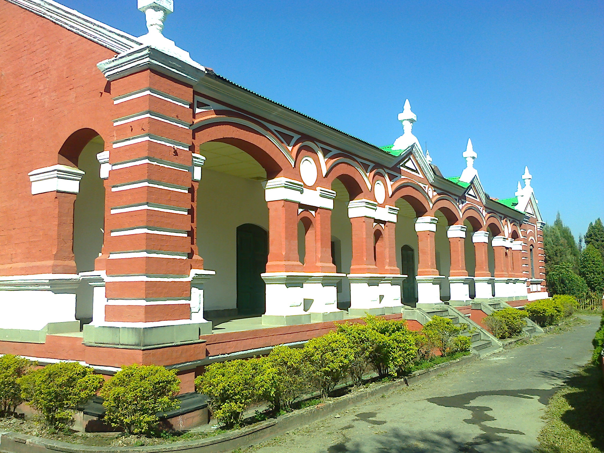 Kangla Fort.jpeg