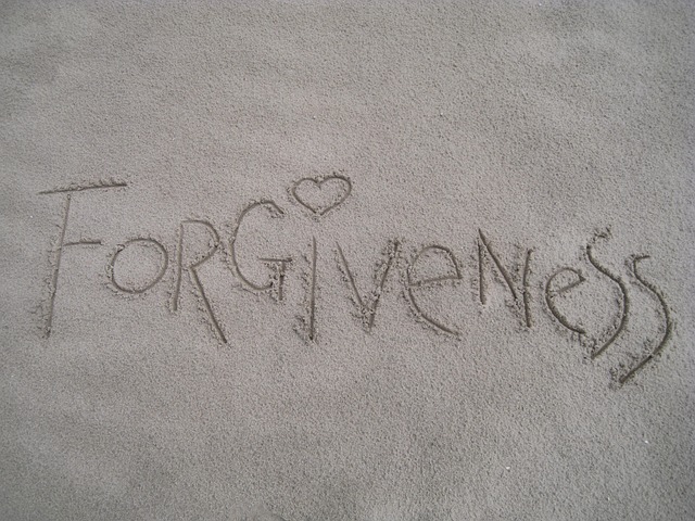 forgiveness-1767432_640-1.jpg