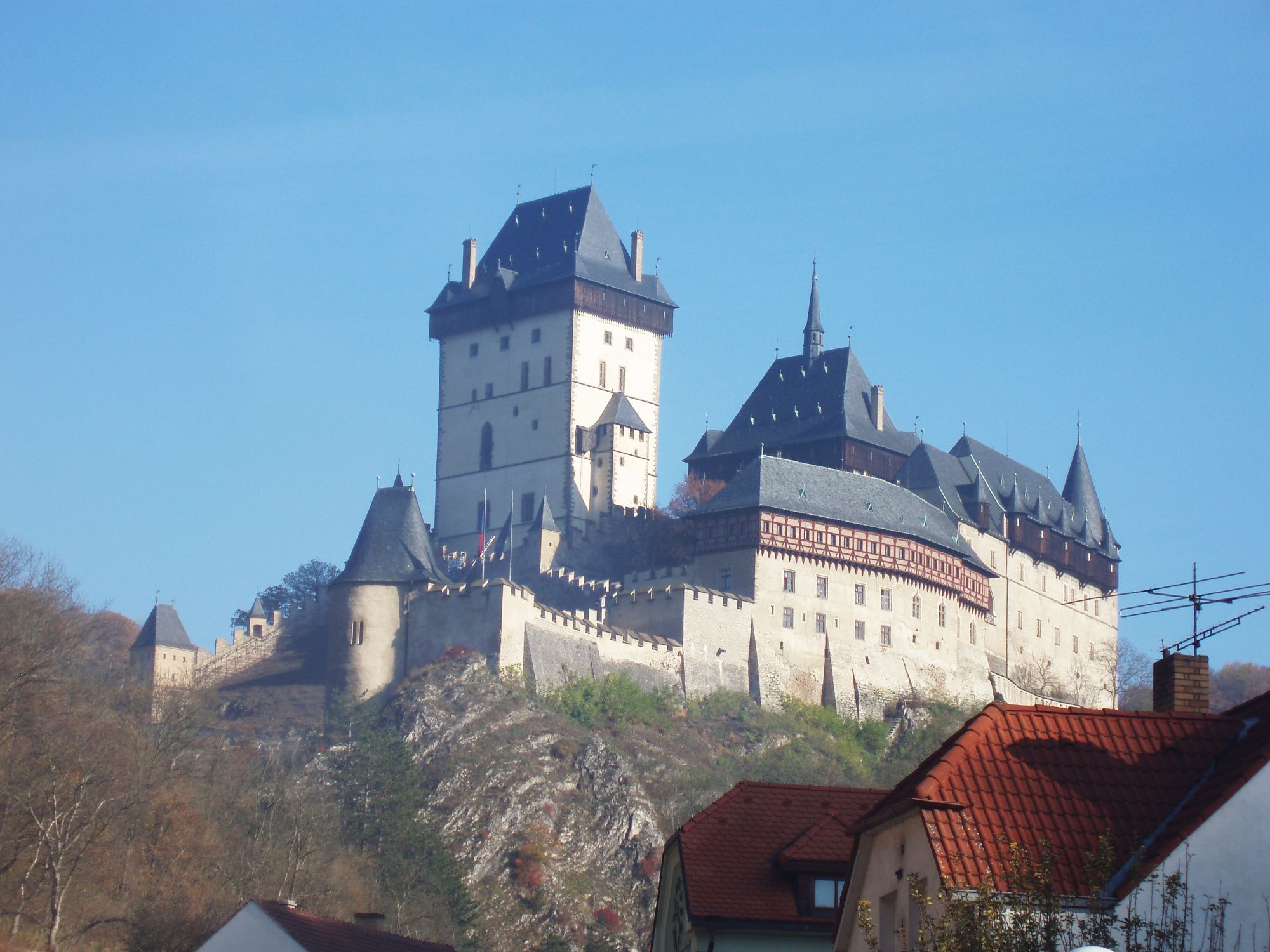 karlstejn-castle.jpg