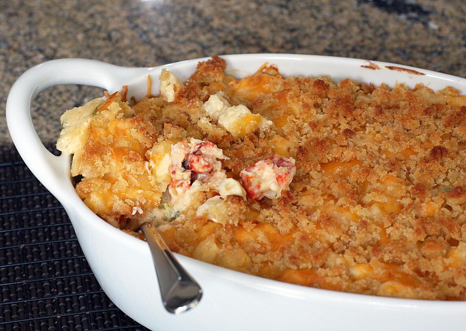 lobster-mac-cheese-15-57bbb58d3df78c876364a7e4.jpg