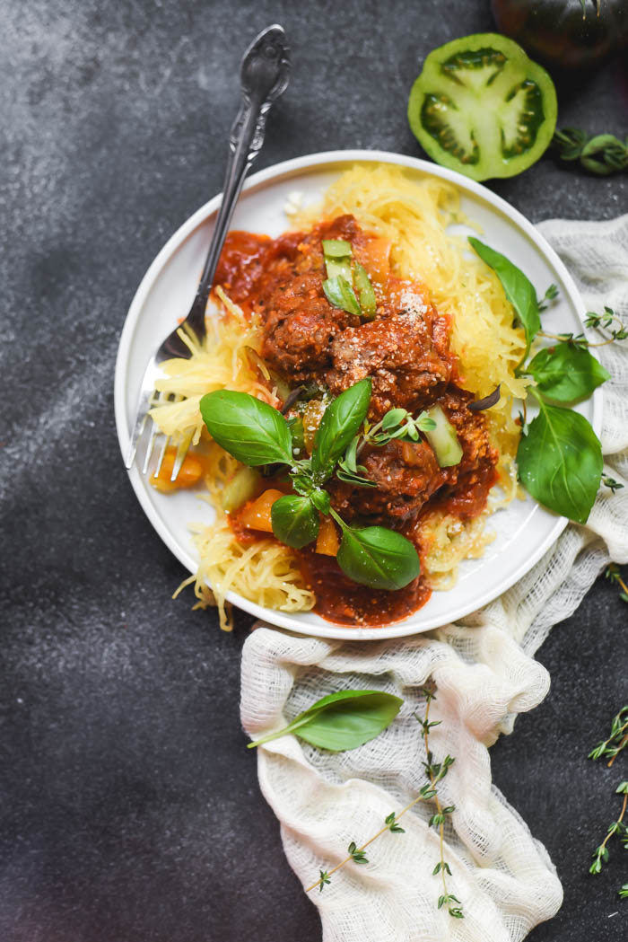 Heirloom Tomato Marinara Meatballs & Spaghetti Squash (9).jpg