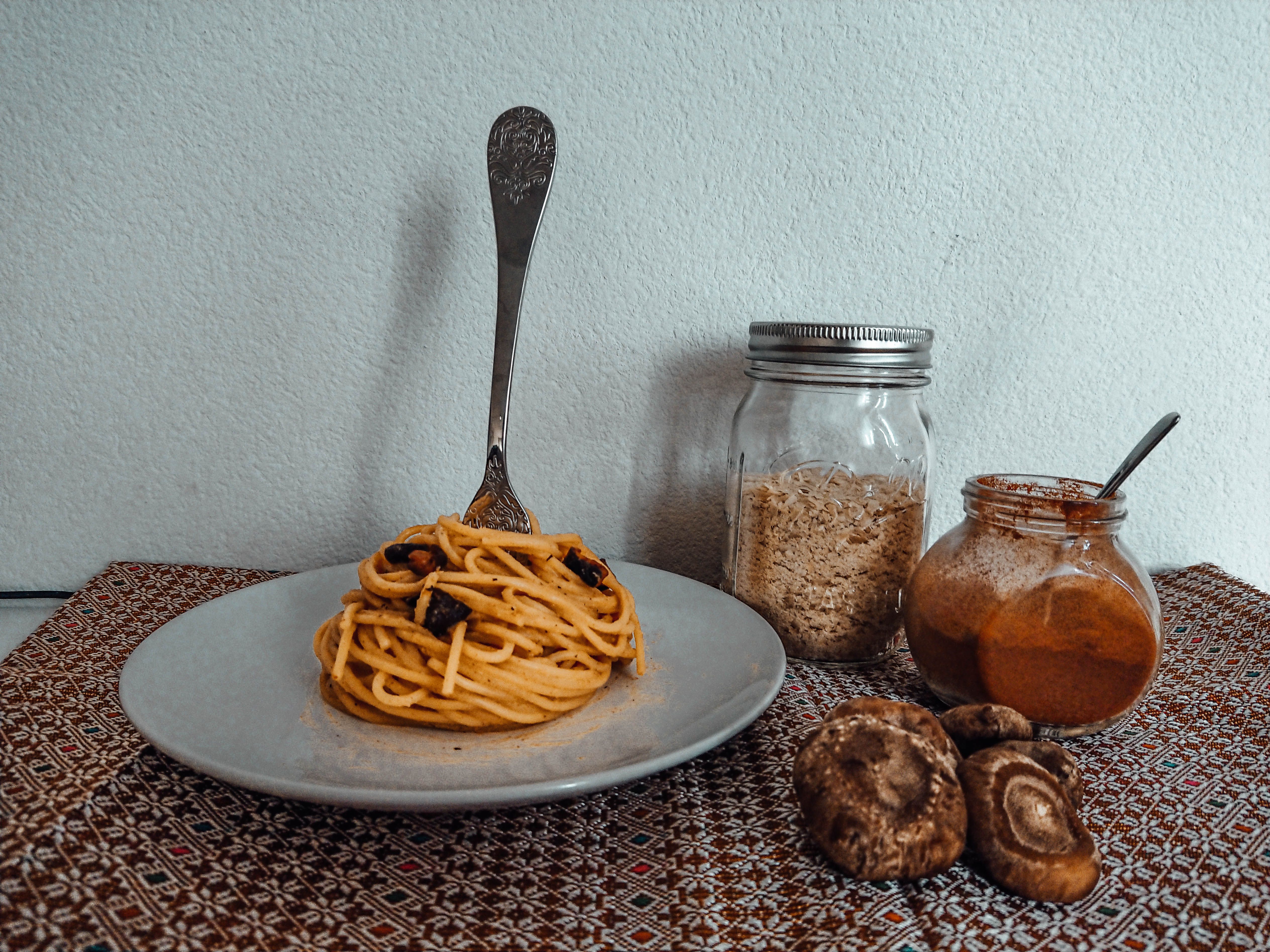 vegan-spaghetti-carbonara-2.jpg