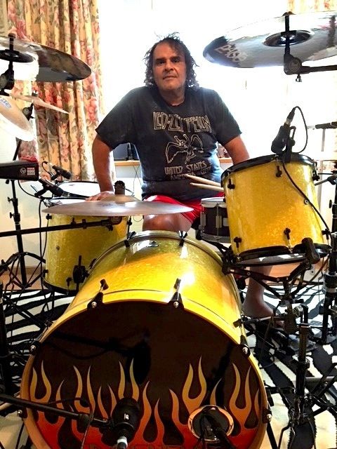 DRUMMER MOBY DICK A2.jpg