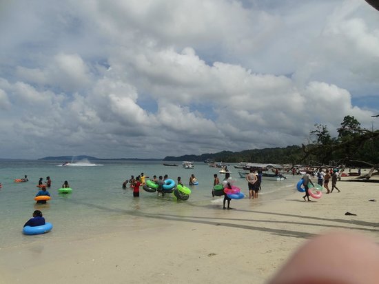 elephanta-beach.jpg