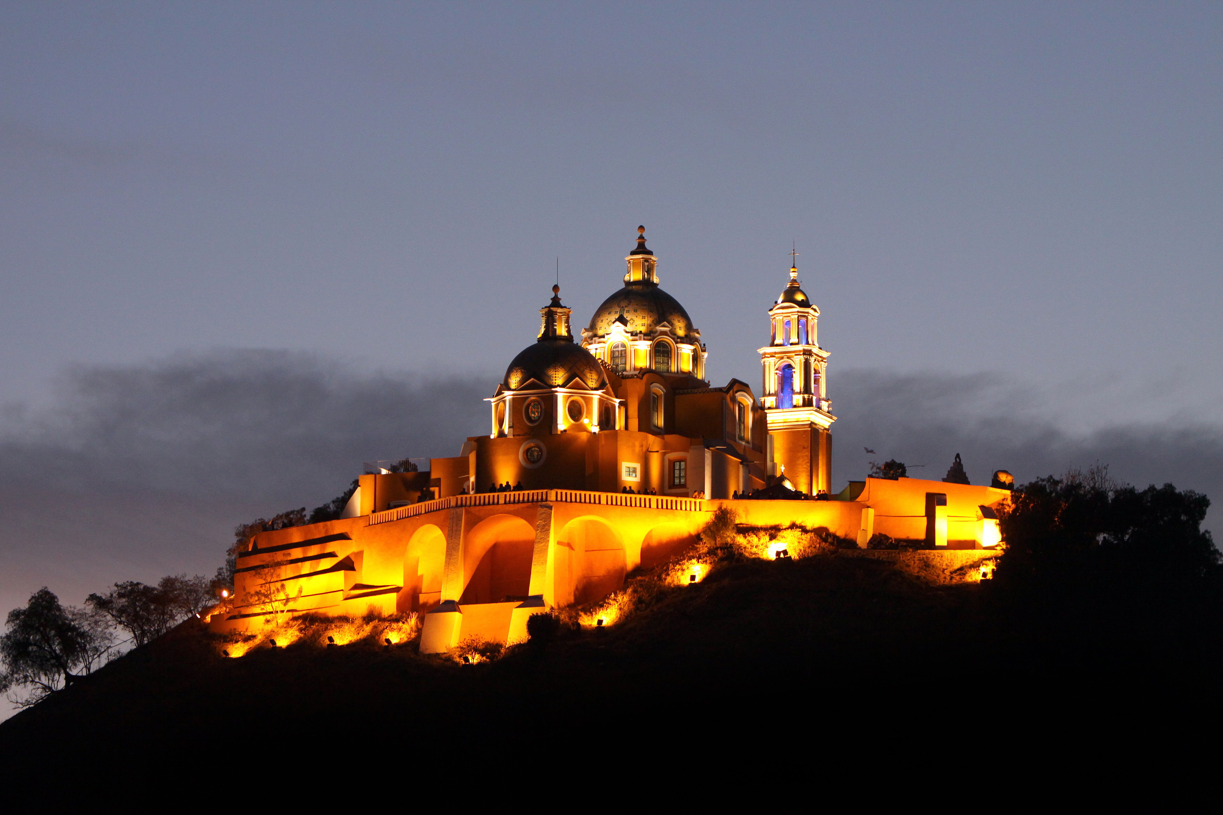 Iglesia_de_los_remedios_1.jpg