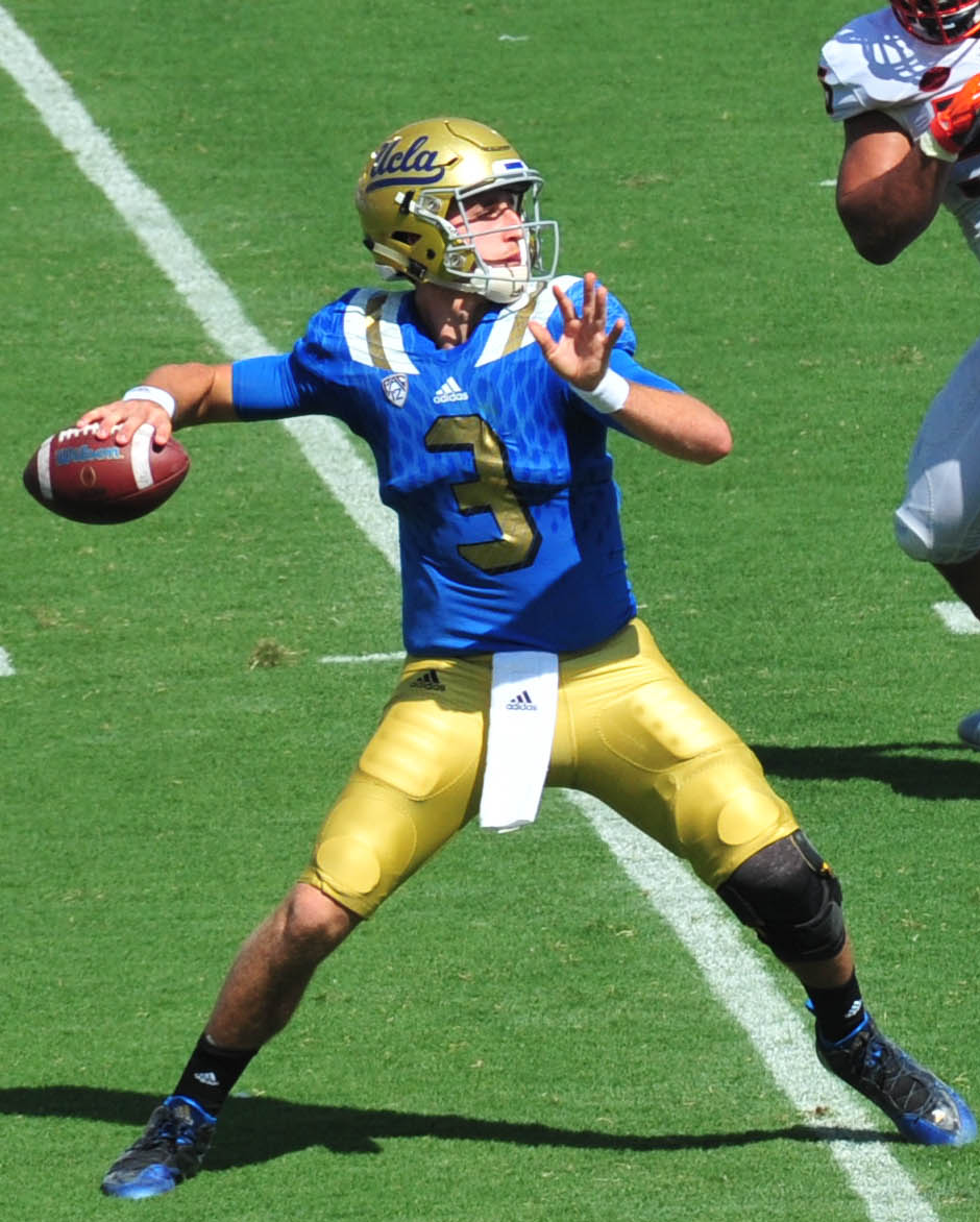 Josh_Rosen_vs_Virginia_(cropped).jpg