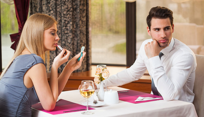 18-Things-You-HAVE-to-Avoid-Doing-on-Your-First-Date.jpg