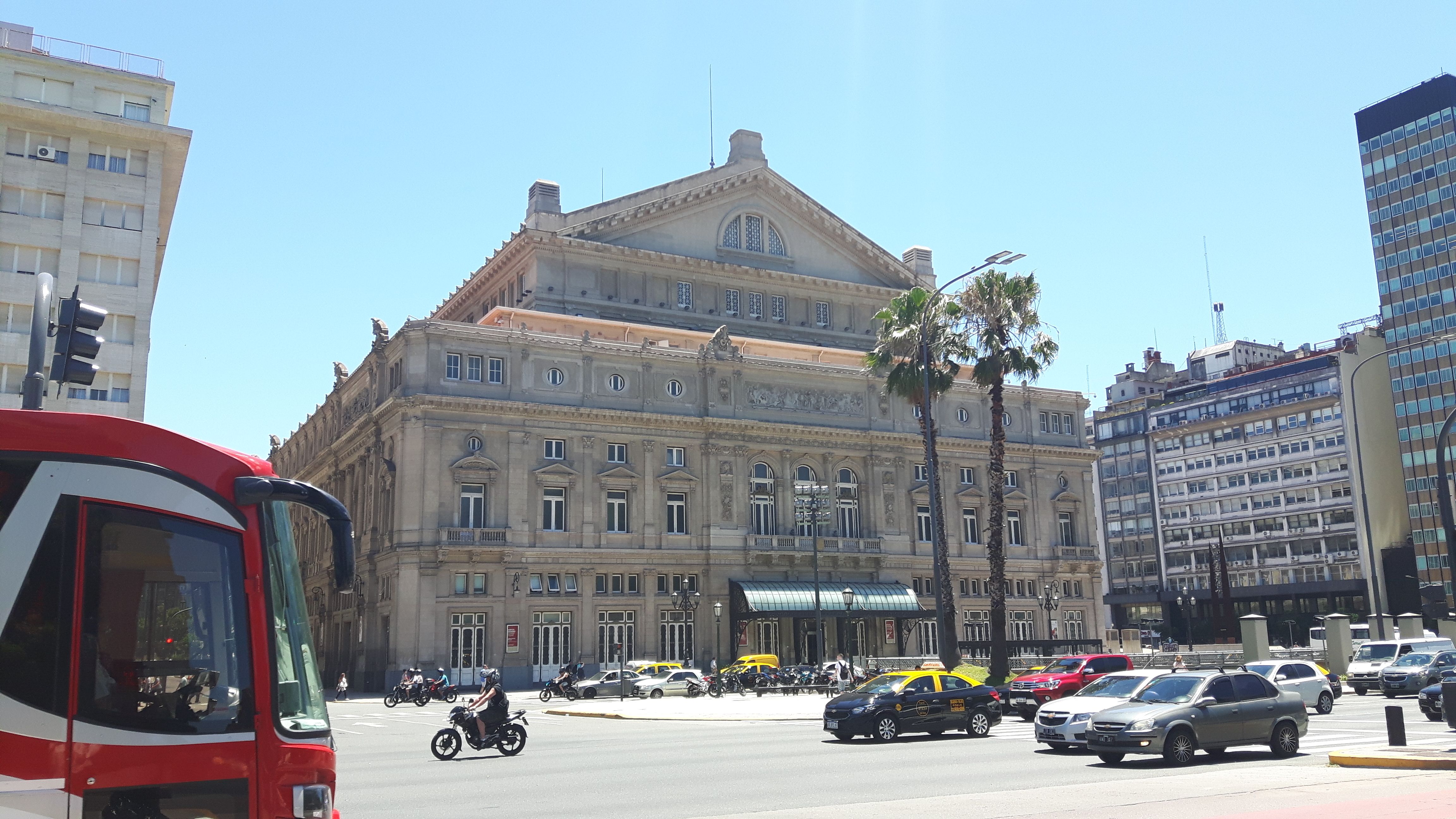 TeatroColon1.jpg