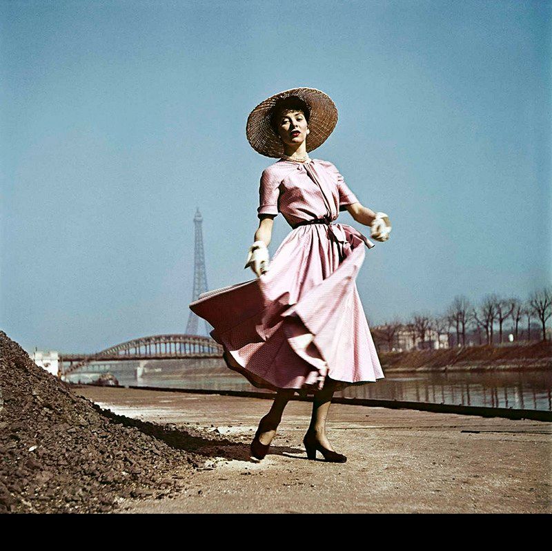 Model-wearing-Dior-on-the-banks-of-the-Seine-Paris-1948..jpg