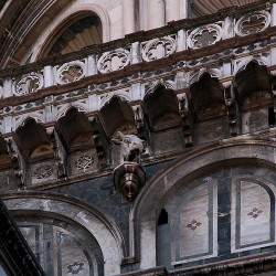 Toro-sul-Duomo-250x250.jpg