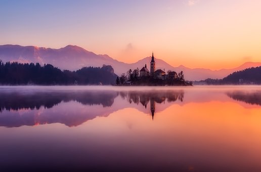 bled-2608425__340.jpg