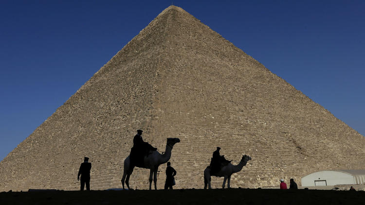 ct-egypt-great-pyramid-hidden-chamber-20171102-001.jpg