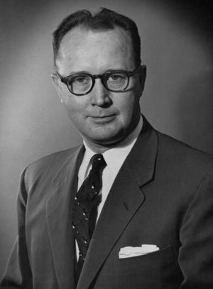 300px-Fig3-ReynoldBJohnsonIBM1952 (1).jpg