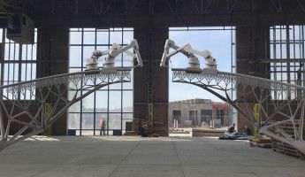 MX3D-Bridge-3D-Printed-Bridge-Robots-2-345x200.jpg