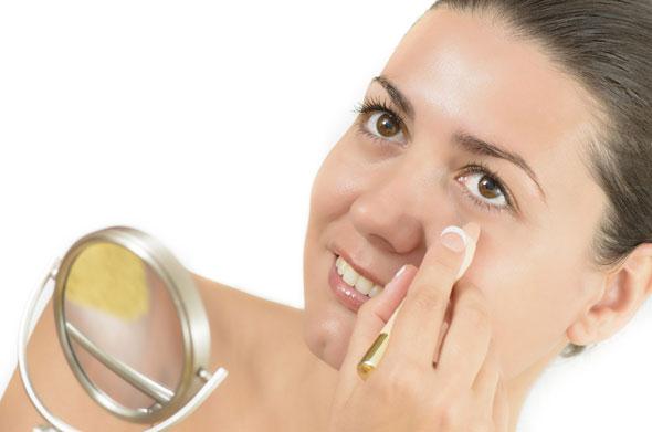 how-to-remove-dark-circles-using-these-5-home-remedies-2-size-3.jpg
