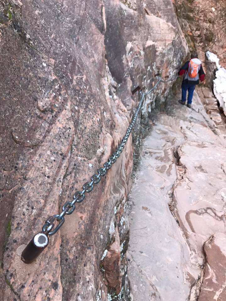 hidden canyon chains.jpg