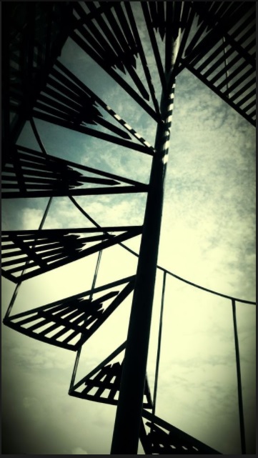 escalera.jpg