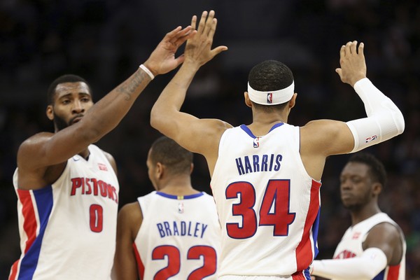 tobias-harris-andre-drummond-11-19-17-216a6dfb5412b36a.jpg