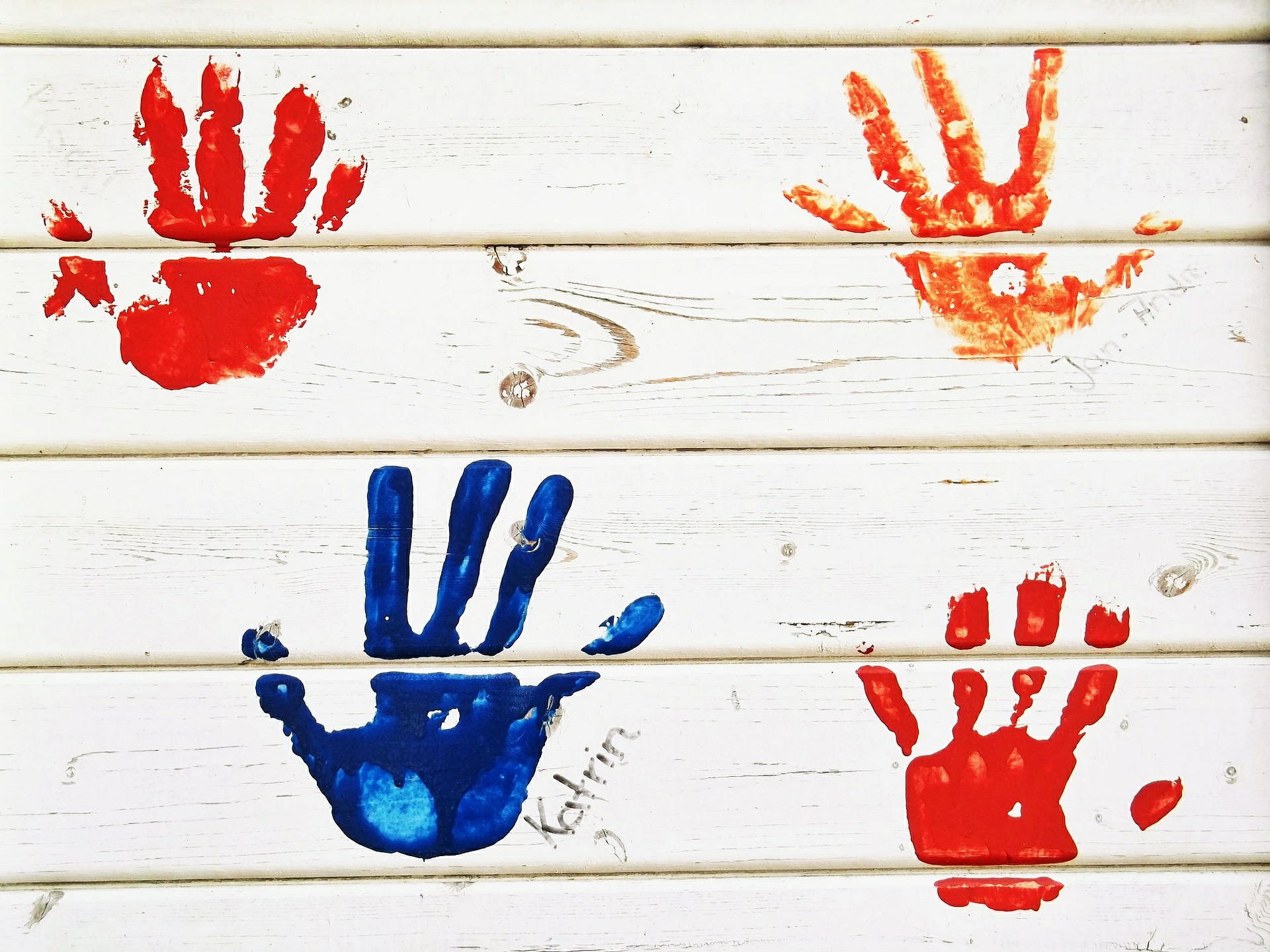 handprint-472090_1920.jpg