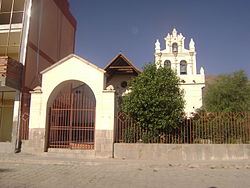 Iglesia_católica_de_Huachacalla.JPG