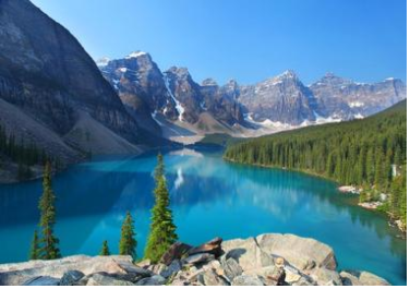 Moraine lake cnada.PNG