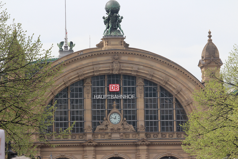 haupsbahnhof station.png