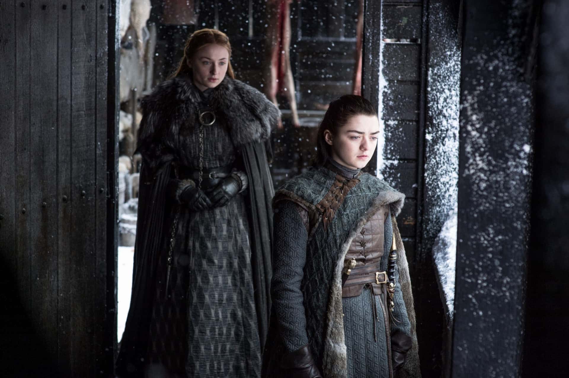 sophie-turner-as-sansa-stark-and-maisie-williams-as-arya-sta_cczz.1920.jpg