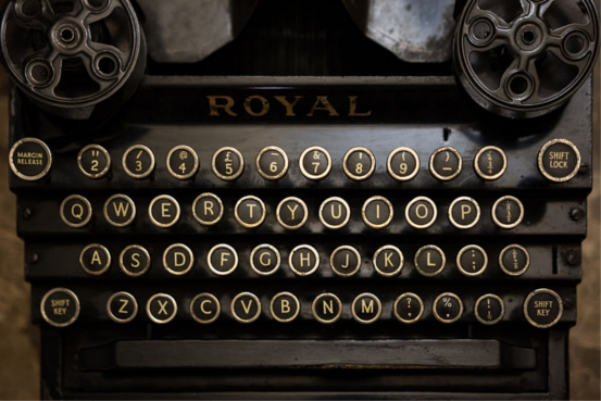 sm-typewriter.jpg
