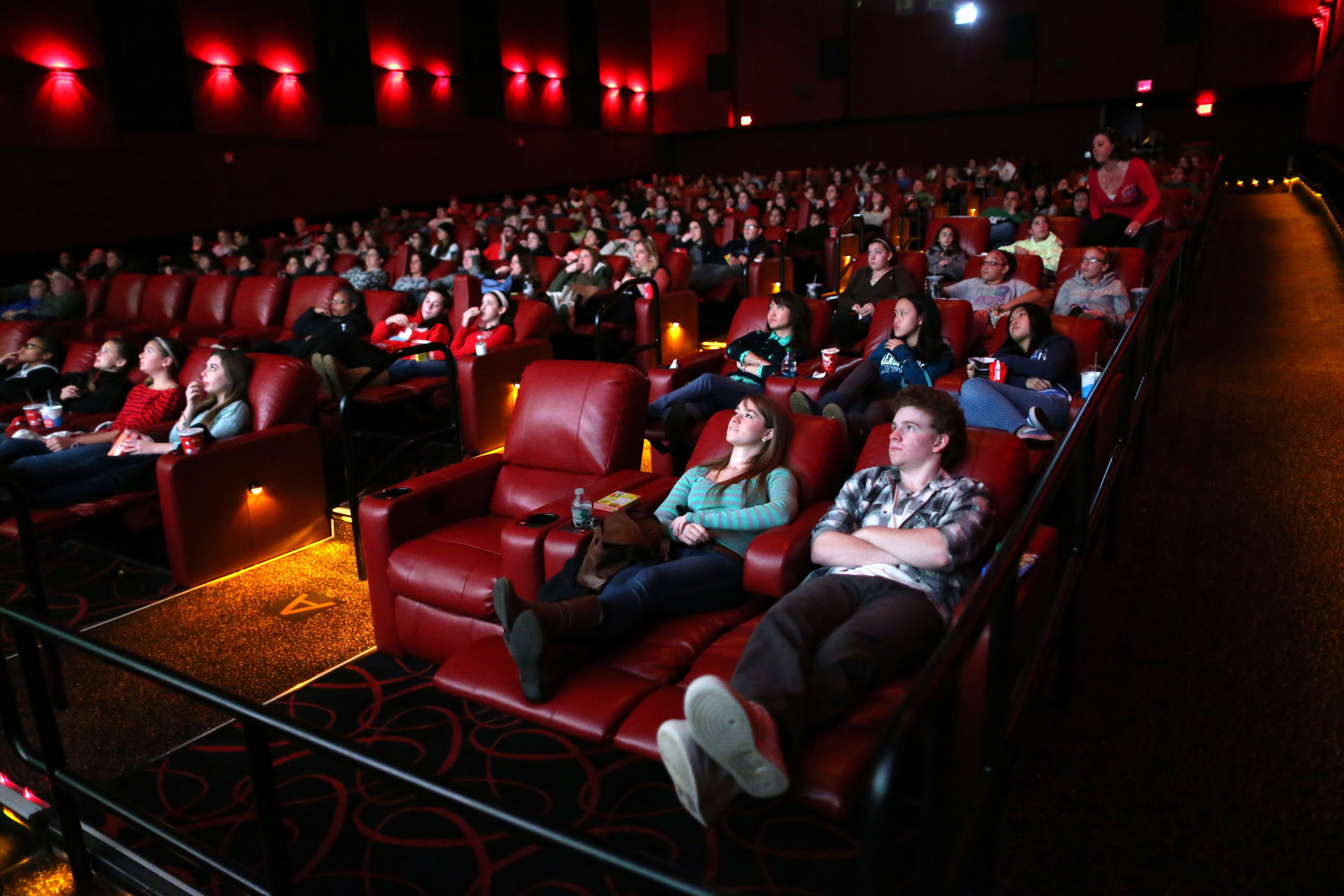 141118_em_movieseats.jpg