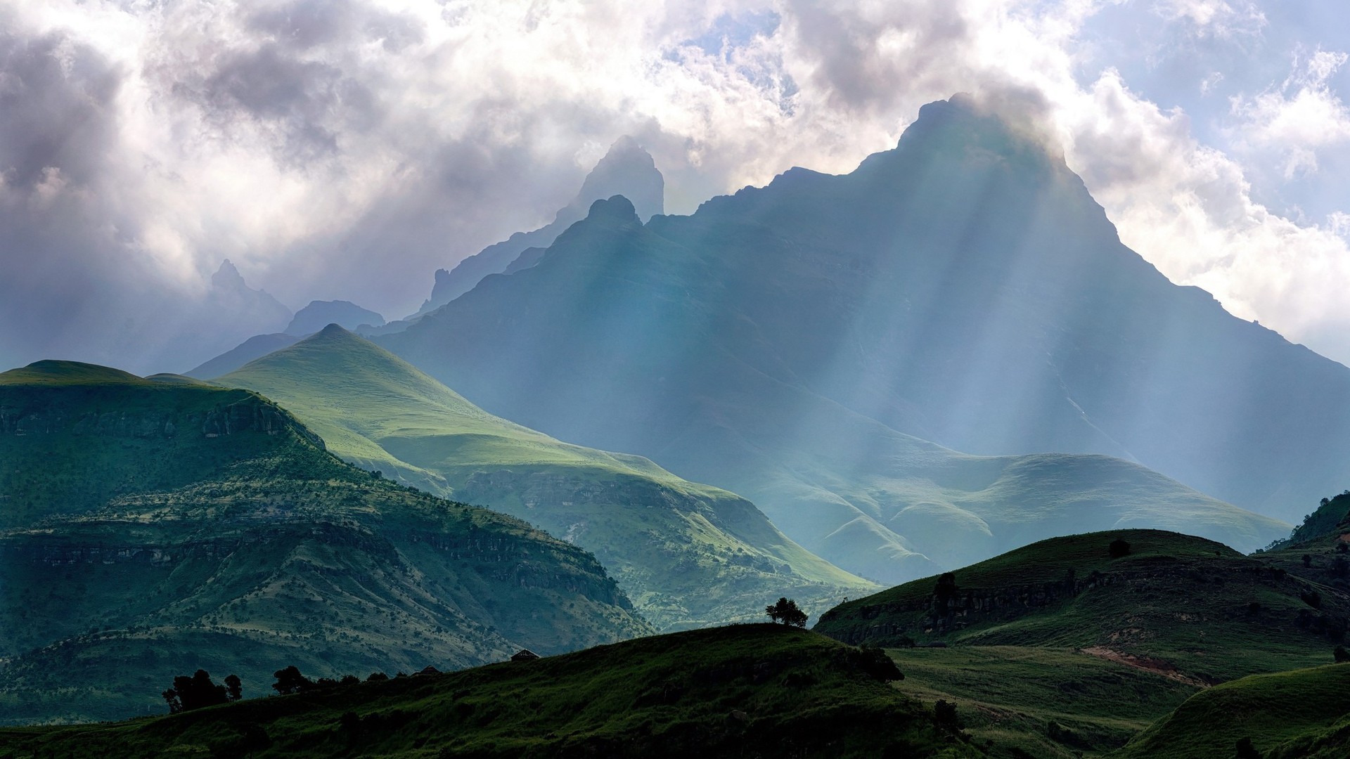 drakensberg-mountains-tallest-in-south-africa-1920x1080-wallpaper.jpg