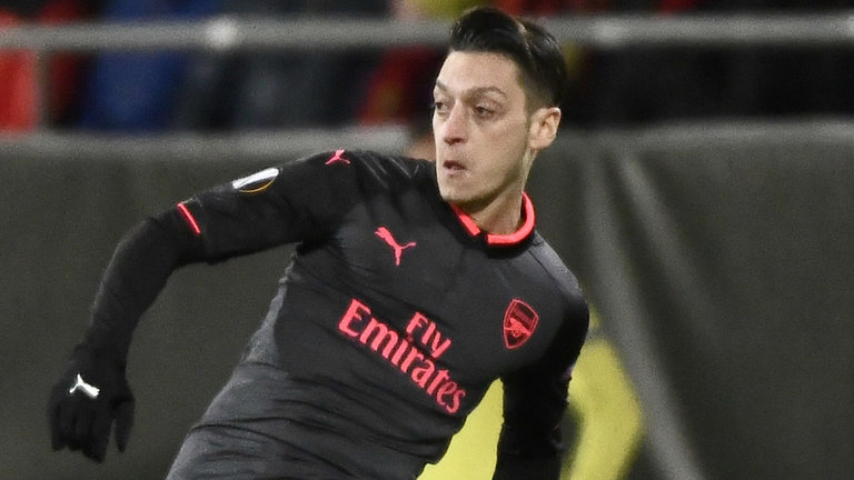 ozil.jpg