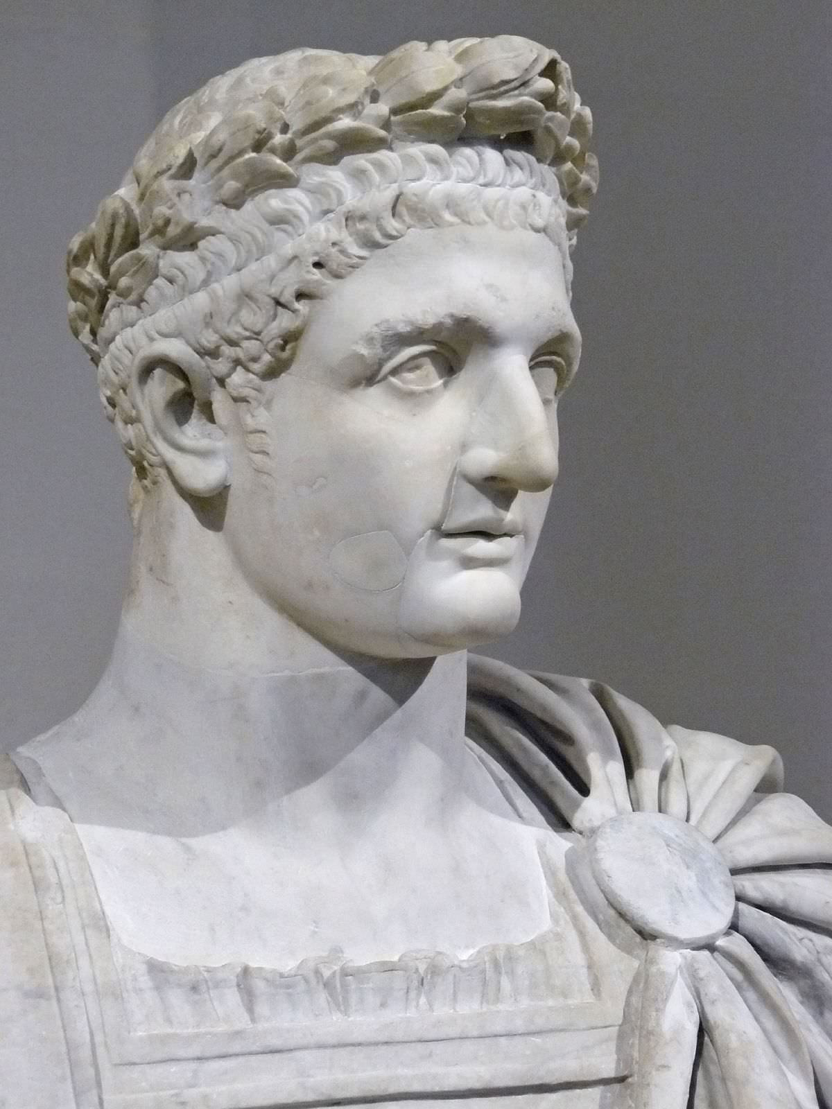 domitian.jpg