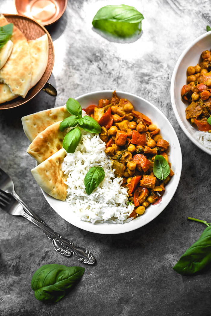 Simple Indian Masala Chickpea Curry-1-2.jpg